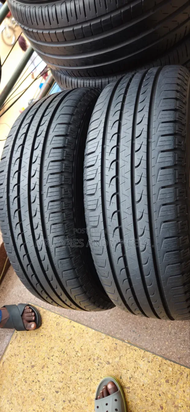 225/65 R17 Goodyear Tyres - Imported from Japan - 1