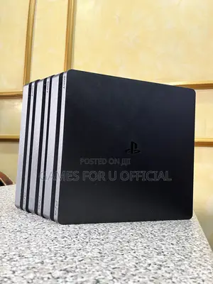Sony PS4 Slim 500GB Console (Software 12.52)