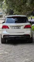 Mercedes-Benz GLE-Class 2017 Off White - 5