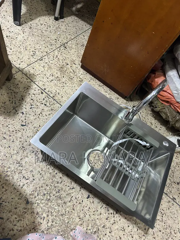 Zenith Heavy Duty Single Bowl Kitchen Sink - 1