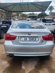 BMW 320i 2010 Silver - 2