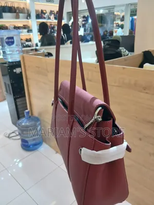 Chrisbella 2-in-1 Structured Shoulder Handbag - Red