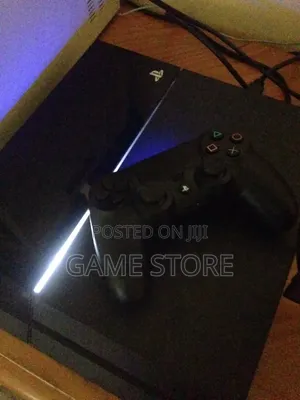 PS4 Standard Console with 12 Games & 2 Pads