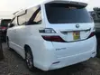 Toyota Vellfire 2011 White - 5