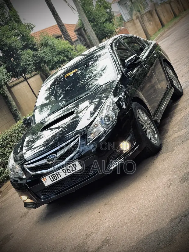 Subaru Legacy BM9 2011 Black - 1