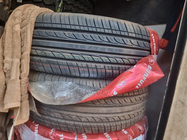 215/70R15 Tires for Toyota Noah & Fielder - 1
