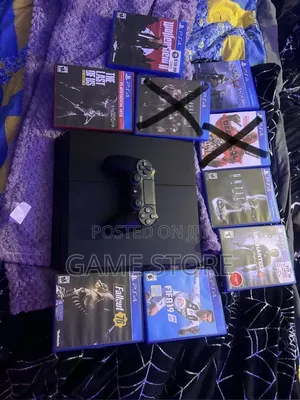 PS4 Standard Console with 12 Games & 2 Pads