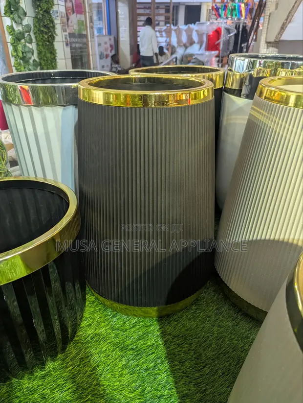 Fiberglass Flower Pot - 1