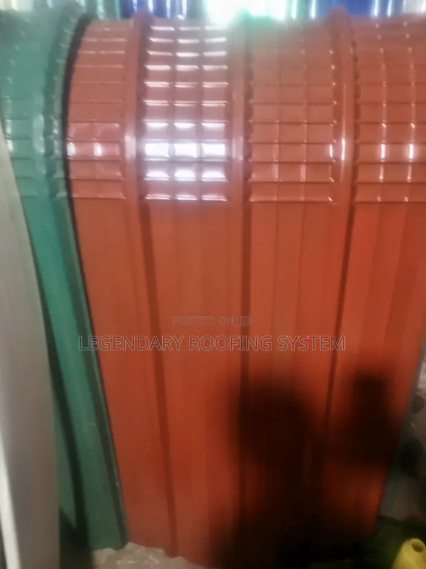 Bullnose Curved Ironsheets - 1