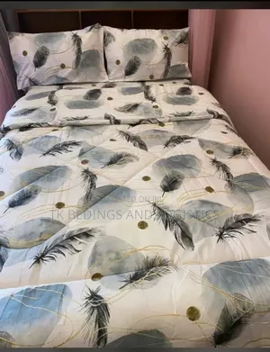 Jin Li 4-Piece Cotton Bedcover Set