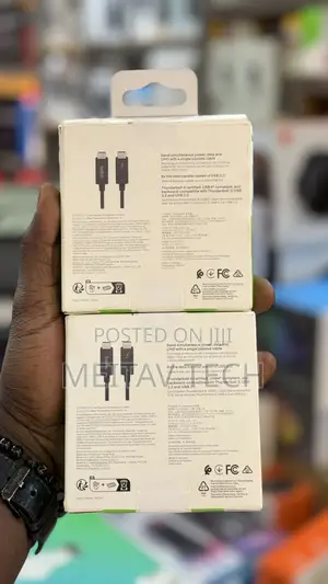 Belkin Thunderbolt 4 Cable (1M) - 40Gbps, 100W PD