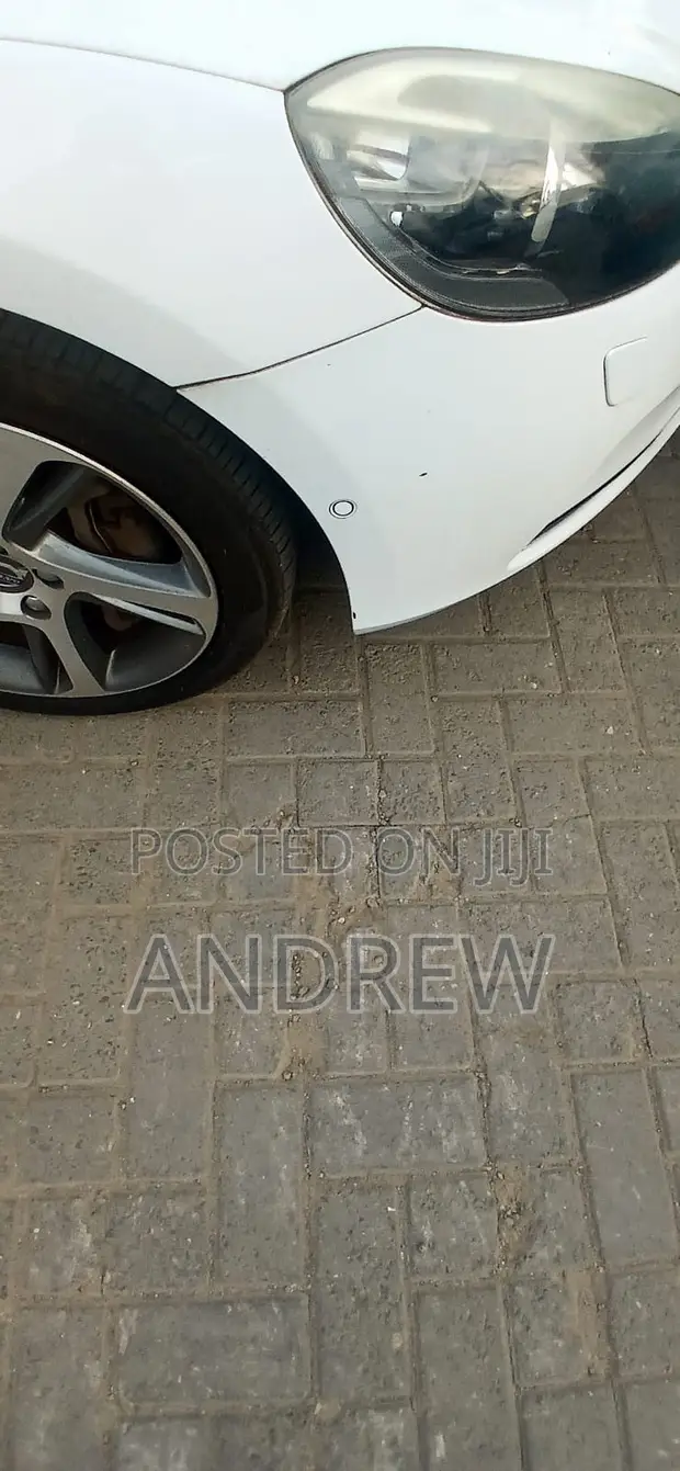 Volvo V40 T5 AWD 2015 White - 1