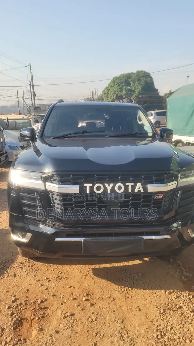 Toyota Land Cruiser for Hire - 1