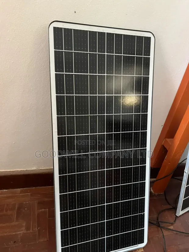 200W All-in-One Integrated Solar Street Light - 1