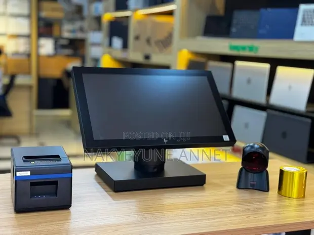 HP Engage Pro POS Machine - 1