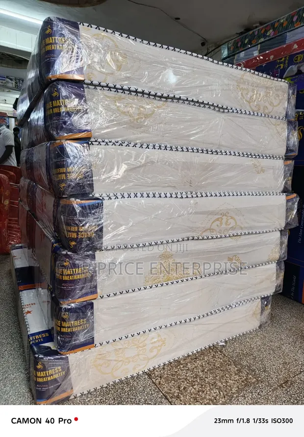 Grace Foam Mattress 4x6x6 Inches - High Density Fiber - 1