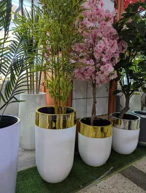 Cylindrical Floor Planter - Gold & Silver