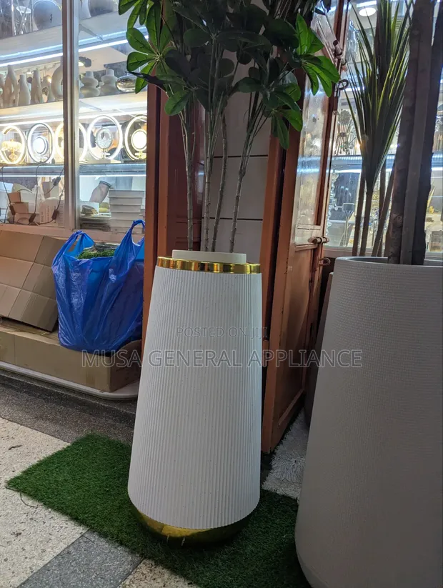 Ribbed Decorative Floor Planter Pot with Artificial Tree - 1