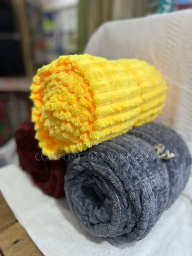 Smooth Throw Blankets - Yellow - 1