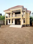 4 Bedroom House for Sale in Ssisa - 1
