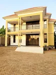 4 Bedroom House for Sale in Ssisa - 2