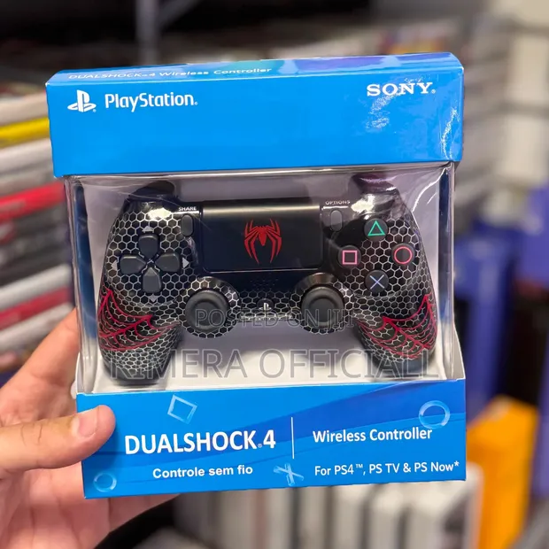 PS4 DualShock 4 Wireless Controller - Spider-Man Limited Edition - 1