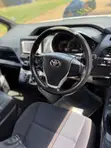 Toyota Noah 2.0 FWD (8 Seater) 2017 White - 4