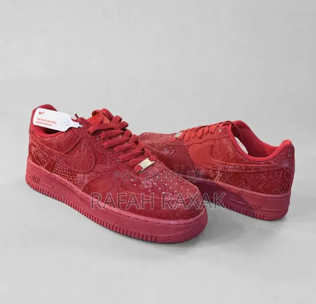Original Red Nike Air Force 1 Low x Kobe Bryant Snakeskin Sneakers - 1