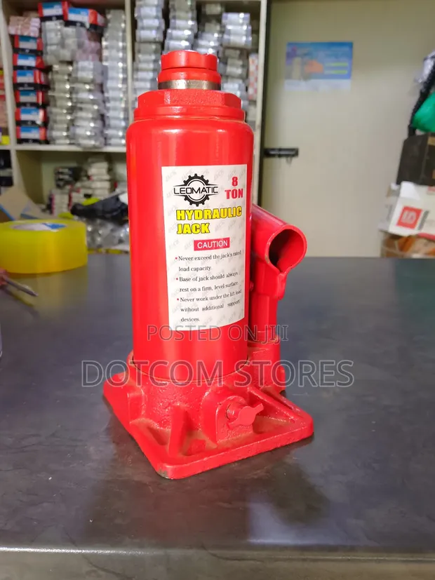 8-Ton Hydraulic Jack - Red - 1