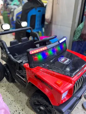 4x4 Off-Road Electric Ride-on Toy Jeep for Kids
