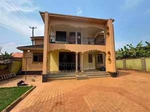 Mini Flat for Sale in Ssisa