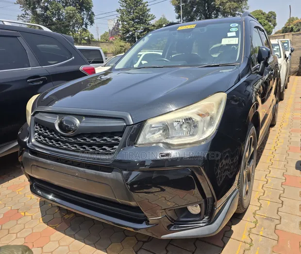 Subaru Forester 2014 Black - 1