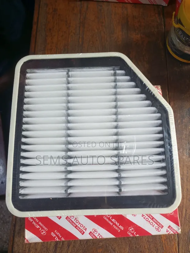 Original Air Cleaner for Toyota Mark X & Crown - 1