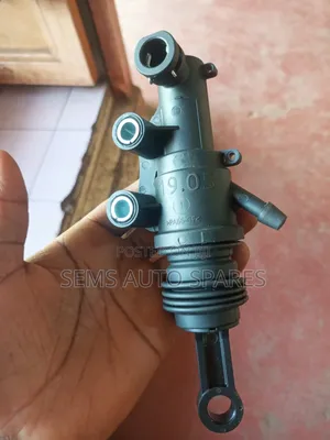 Clutch Master Cylinder - Ford Ranger T6