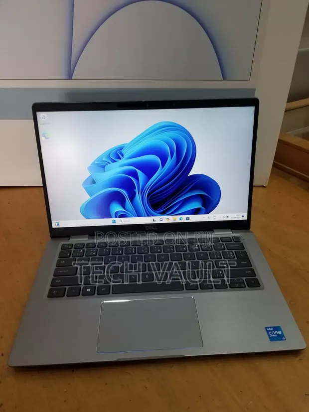 Dell Latitude 7420 Laptop - Core i5, 16GB RAM, 256GB SSD - 1