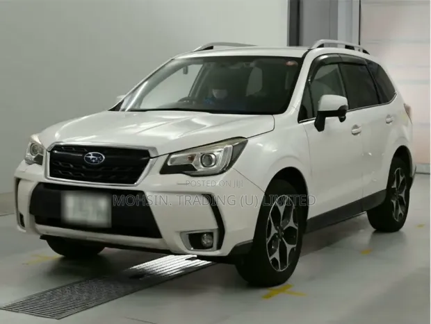 Subaru Forester 2016 White - 1