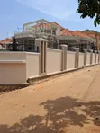 Furnished 7-Bedroom Duplex in Kira for Sale - 4