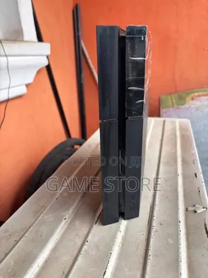 PlayStation 4 Slim Console