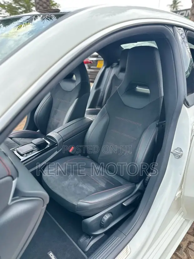 2022 Mercedes-Benz CLA-Class CLA 200 AMG Line - 1