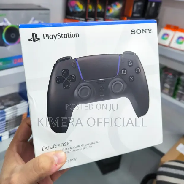 Brand New Sony PS5 DualSense Wireless Controller - Black - 1