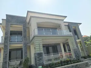 5 Bedroom House for Sale in Akright, Bwebajja