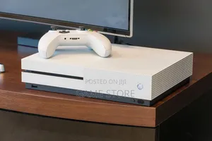 Xbox One S Console - 4K Blu-ray & HDR