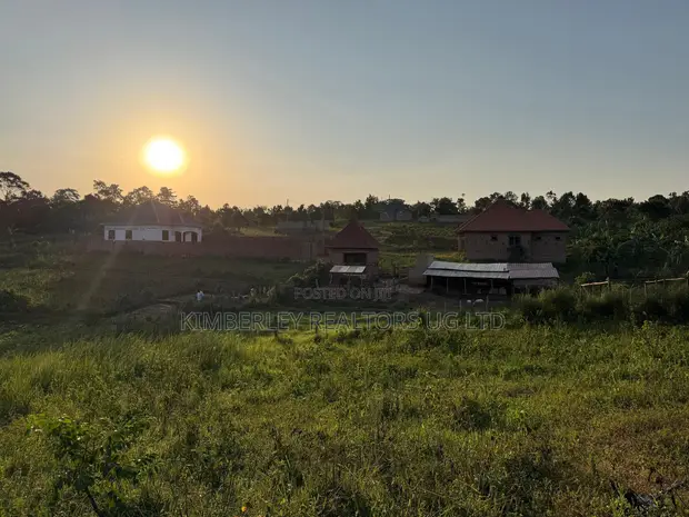 Plot for Quick Sale - Matugga - 1