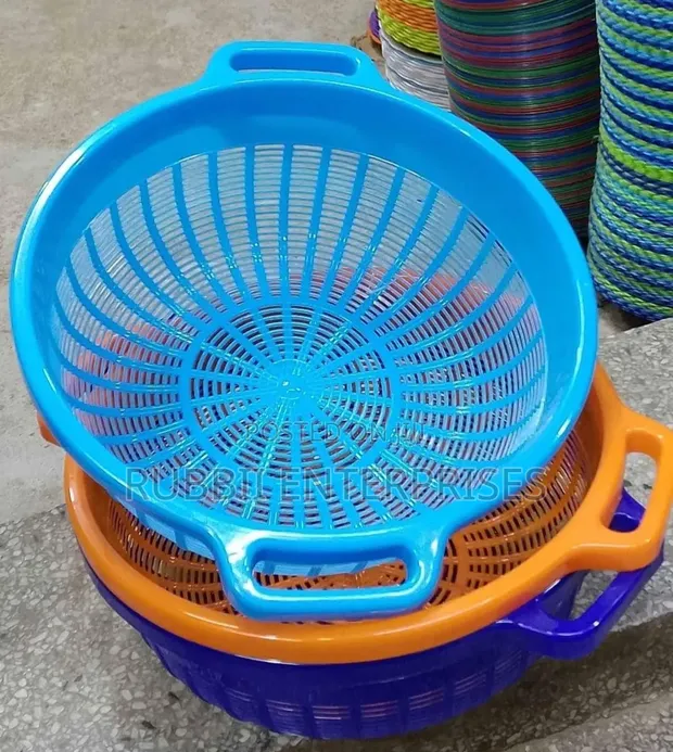 Plastic Colander Baskets - 1
