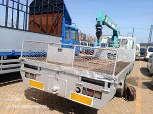 Mitsubishi Canter Car Carrier Truck