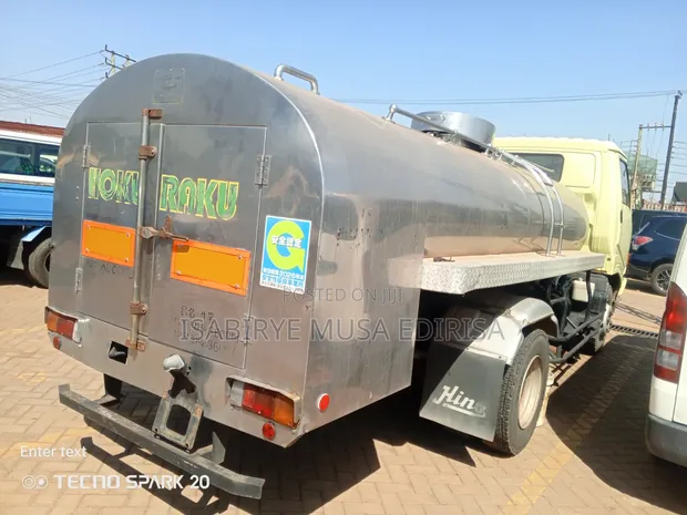 Hino 36000kg Milk Tank Truck - 1