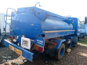 Fuso Fighter 6 Tank Truck - 4000kg