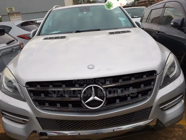 Mercedes-Benz M Class 2012 Silver - 1
