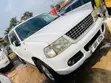 Ford Explorer 2005 White - 4
