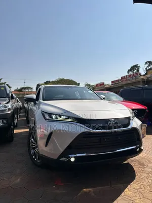 Toyota Harrier 2020 AWD